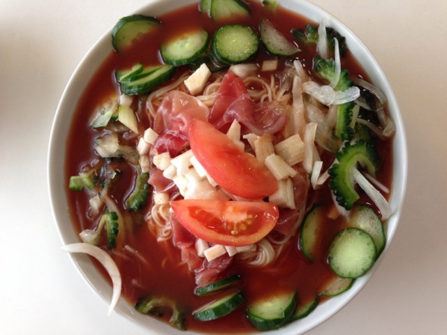 トマトそうめん